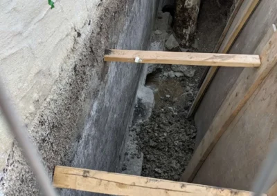 214 Lamont Boulevard, Winnipeg