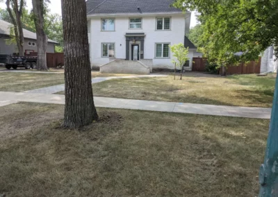 214 Lamont Boulevard, Winnipeg